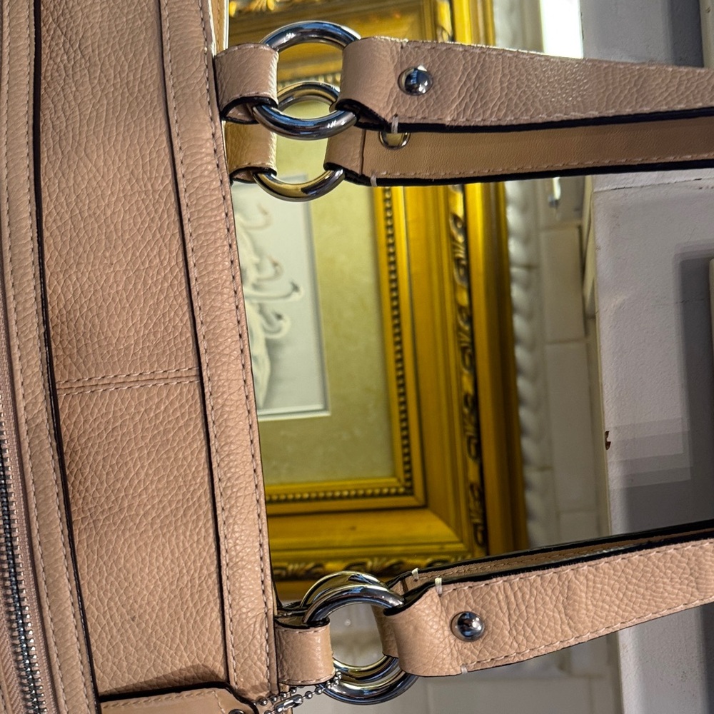Coach Beige Leather Tote Bag - Picture 3 of 15